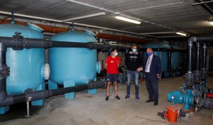 Apertura piscina Via TrevisoA 006.jpg