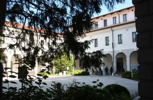 Chiostro della Biblioteca civica