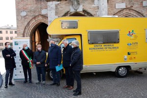 Camper visite oftalmicheAA 010.jpg