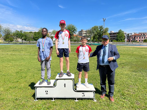 foto 60 mt maschili.jpg.png