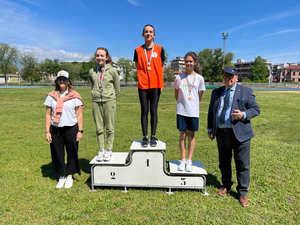 foto 60 ostacoli femminili.jpg.png