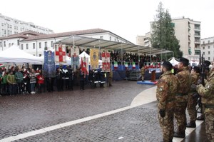 70 Brg Ariete a Pn e partenza Afgh 092.JPG