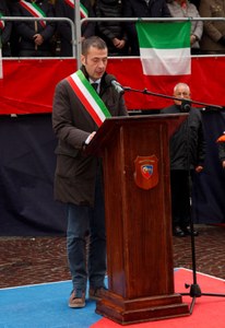 70 Brg Ariete a Pn e partenza Afgh Sind1071.jpg