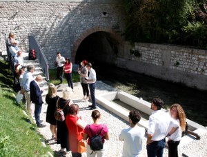 Lavatoio viale GoriziaB 013.jpg