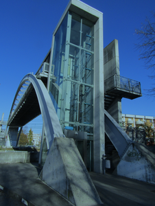 Ascensore via San Vito.png