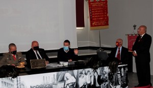 Bersaglieri Staffetta Cremisi ott 21A 024.jpg