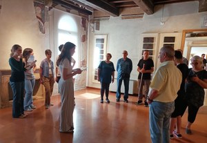 Introduzione alla sala degli affreschi e delle cantinelle.jpg